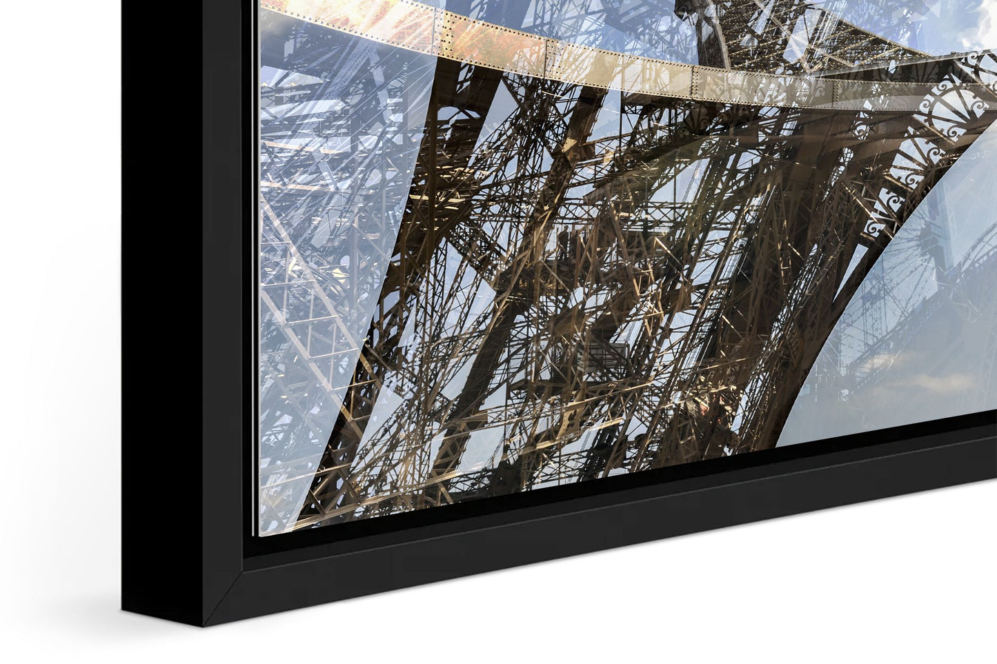EIFFEL TOWER
